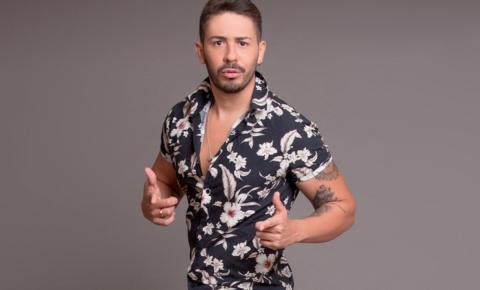 Carlinhos Maia apresenta show de humor 'Mas, Carlos!' pela primeira vez no AP