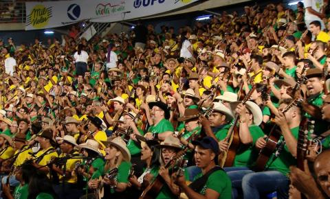 Guinness Book registra maior orquestra de viola do mundo durante evento em Uberlândia